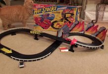 Hot Stocks Speedway by Life Like